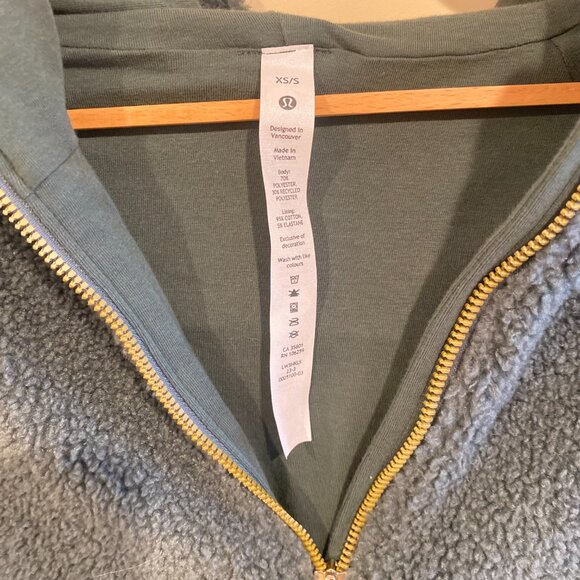 NWOT Lululemon Scuba Oversized Sherpa Fleece Hoodie Dark Forest Womens XS/S - Picture 9 of 11